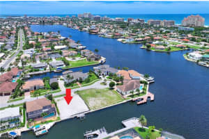 1030 Coronado Court, Marco Island, FL 34145 - MLS#224053520