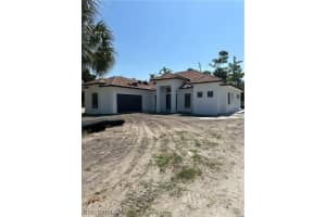 563 15th Street, NAPLES, FL 34120 Sold 09/16/24