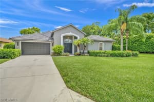 9754 Wilshire Lakes Blvd, Naples