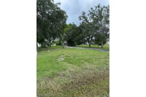 19 Twin Palms Drive, NAPLES, FL 34114 Sold 08/15/25