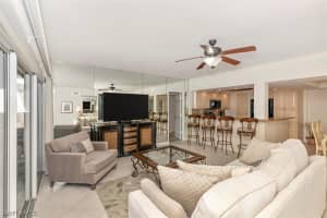 4251 Lake Forest Drive, Bonita Springs, FL 34134 - MLS#224053620