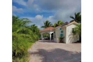 13445 Ladyfish Lane, Naples, FL 34114 - MLS#224053733