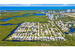1296 Grand Canal Drive, Naples, FL 34110 Sold 12/05/24