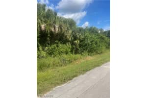 520 18th Street, Naples, FL 34120 - MLS#224053841