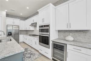 10043 Florence Circle, NAPLES, FL 34119 Sold 08/23/24