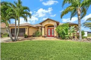 1428 Nw 38th Ave, Cape Coral