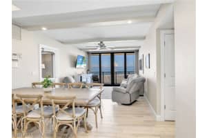 180 Seaview Court, MARCO ISLAND, FL 34145 Sold 08/08/24
