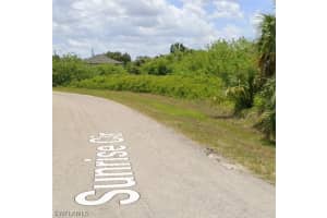 8076 Sunrise Circle, Labelle, FL 33935 - MLS#224054172