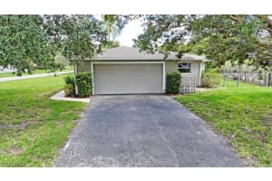 98 Johnnycake Drive, Naples, FL 34110 Sold 12/06/24