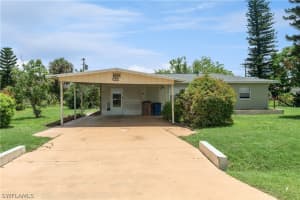 900 Grant Lane, LEHIGH ACRES, FL 33936 Sold 10/18/24