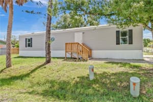 350 Stockton Street, NORTH FORT MYERS, FL 33903 Sold 09/20/24