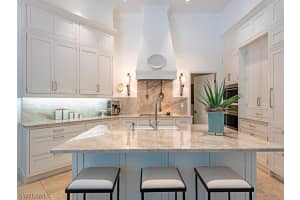 6718 Mill Run Circle, NAPLES, FL 34109 Sold 09/05/24