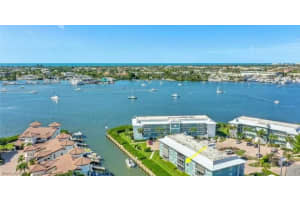1200 BLUE POINT Avenue, NAPLES, FL 34102 Sold 04/17/25