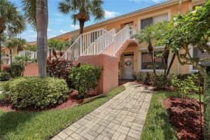2395 Bayou Lane, NAPLES, FL 34112 Sold 09/25/24