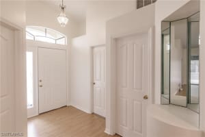 5270 Whitten Drive, NAPLES, FL 34104 Sold 08/12/24
