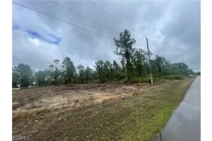 2619 18th Street, Lehigh Acres, FL 33971 - MLS#224055347