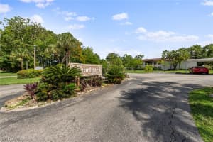 1833 Courtyard Way, NAPLES, FL 34112 Sold 08/26/24