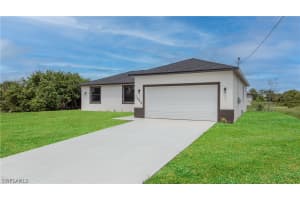 7048 Calder Circle, LABELLE, FL 33935 Sold 02/21/25