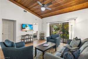 3018 Kings Lake Boulevard, NAPLES, FL 34112 Sold 10/03/24