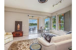 1855 Les Chateaux Blvd 203, Naples, FL 34109 Sold 01/23/25