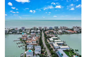 222 Harbour Drive, Naples, FL 34103 Sold 12/02/24
