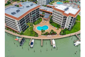 222 Harbour Drive, Naples, FL 34103 Sold 12/02/24