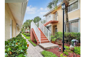 2415 Bayou Lane, Naples, FL 34112 Sold 06/16/25