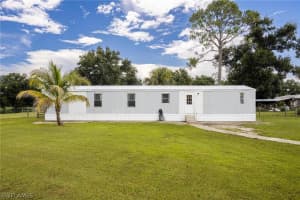 19600 Skipper Road, NORTH FORT MYERS, FL 33917 Sold 10/30/24