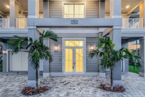 700 Waterside Drive, Marco Island, FL 34145 - MLS#224055917