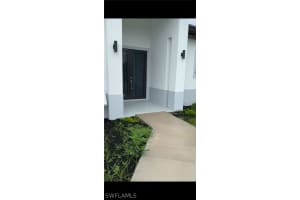 817 Jacaranda Parkway, Cape Coral, FL 33909 - MLS#224056004