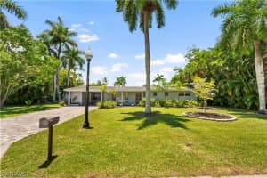 1226 Biltmore Drive, FORT MYERS, FL 33901 Sold 10/04/24