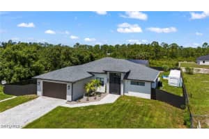 911 Richmond Avenue, LEHIGH ACRES, FL 33972 Sold 12/18/24