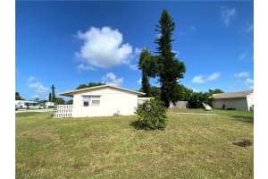 1101 Westminster Street, Lehigh Acres, FL 33936 Sold 11/22/24