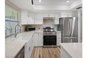 4707 Lakewood Boulevard, NAPLES, FL 34112 Sold 08/30/24