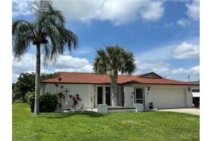 304 43rd Lane, CAPE CORAL, FL 33904 Sold 11/18/24