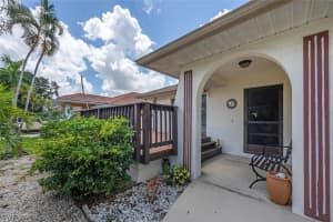 778 109th Avenue, Naples, FL 34108 - MLS#224056734