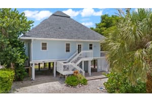 57 Sandpiper Ct, Captiva