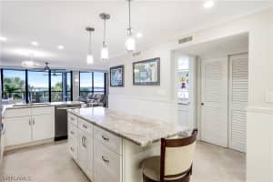 1085 Bald Eagle Drive, MARCO ISLAND, FL 34145 Sold 11/04/24