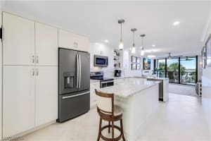 1085 Bald Eagle Drive, MARCO ISLAND, FL 34145 Sold 11/04/24