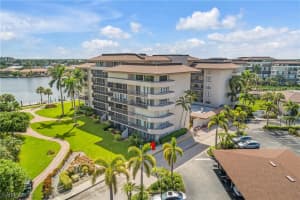 601 Seaview Court, Marco Island, FL 34145 Sold 03/31/25