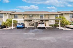 829 47th Terrace, Cape Coral, FL 33914 - MLS#224057440