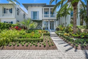 982 9th Avenue, Naples, FL 34102 Sold 06/20/25