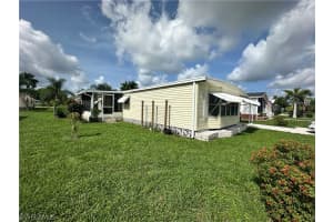 220 Pine Key Lane, NAPLES, FL 34114 Sold 10/15/24