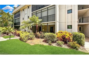 788 Park Shore Drive, NAPLES, FL 34103 Sold 09/11/24