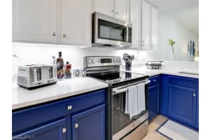 28047 Bridgetown Court, BONITA SPRINGS, FL 34135 Sold 10/17/24