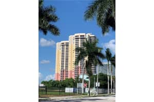 2745 1st Street, FORT MYERS, FL 33916 Sold 09/30/24