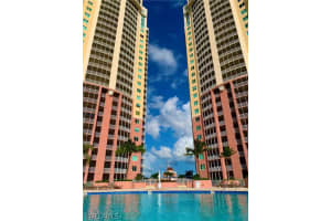 2745 1st Street, FORT MYERS, FL 33916 Sold 09/30/24
