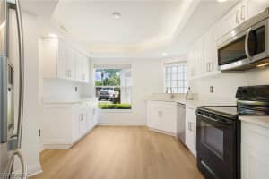 9844 Luna Circle, NAPLES, FL 34109 Sold 10/29/24