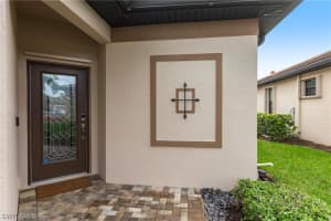 9083 Woodhurst Drive, NAPLES, FL 34120 Sold 08/29/24