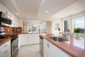 4051 Gulf Shore Blvd N 700, Naples